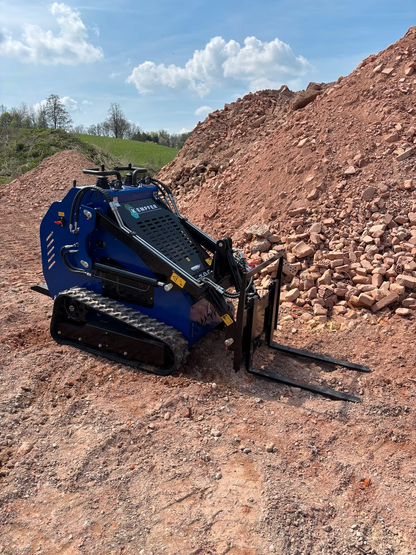 Kempfer KL-700 Kompaktlader Skid-Steer Multilader Raupenfahrwerk