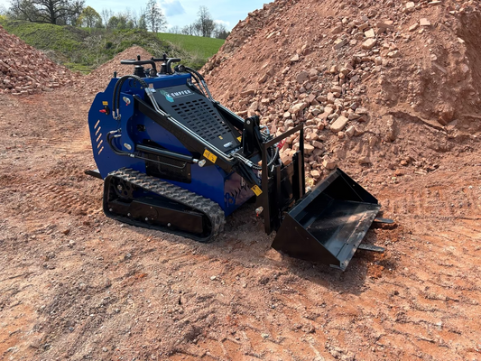 Kempfer KL-700 Kompaktlader Skid-Steer Multilader Raupenfahrwerk